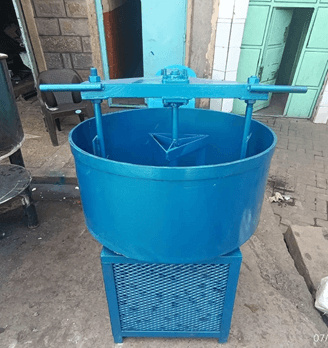 Oxide pan mixer